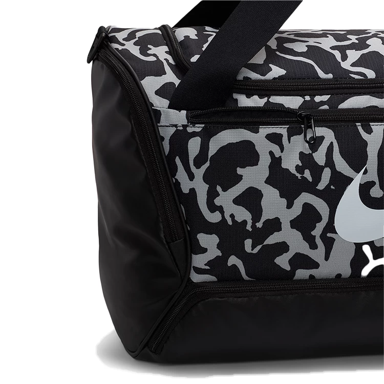 Geanta sport  Nike NK BRSLA M DUFF - 9.5 CAT AOP/FB2827-010/Negru cu inox photo 6